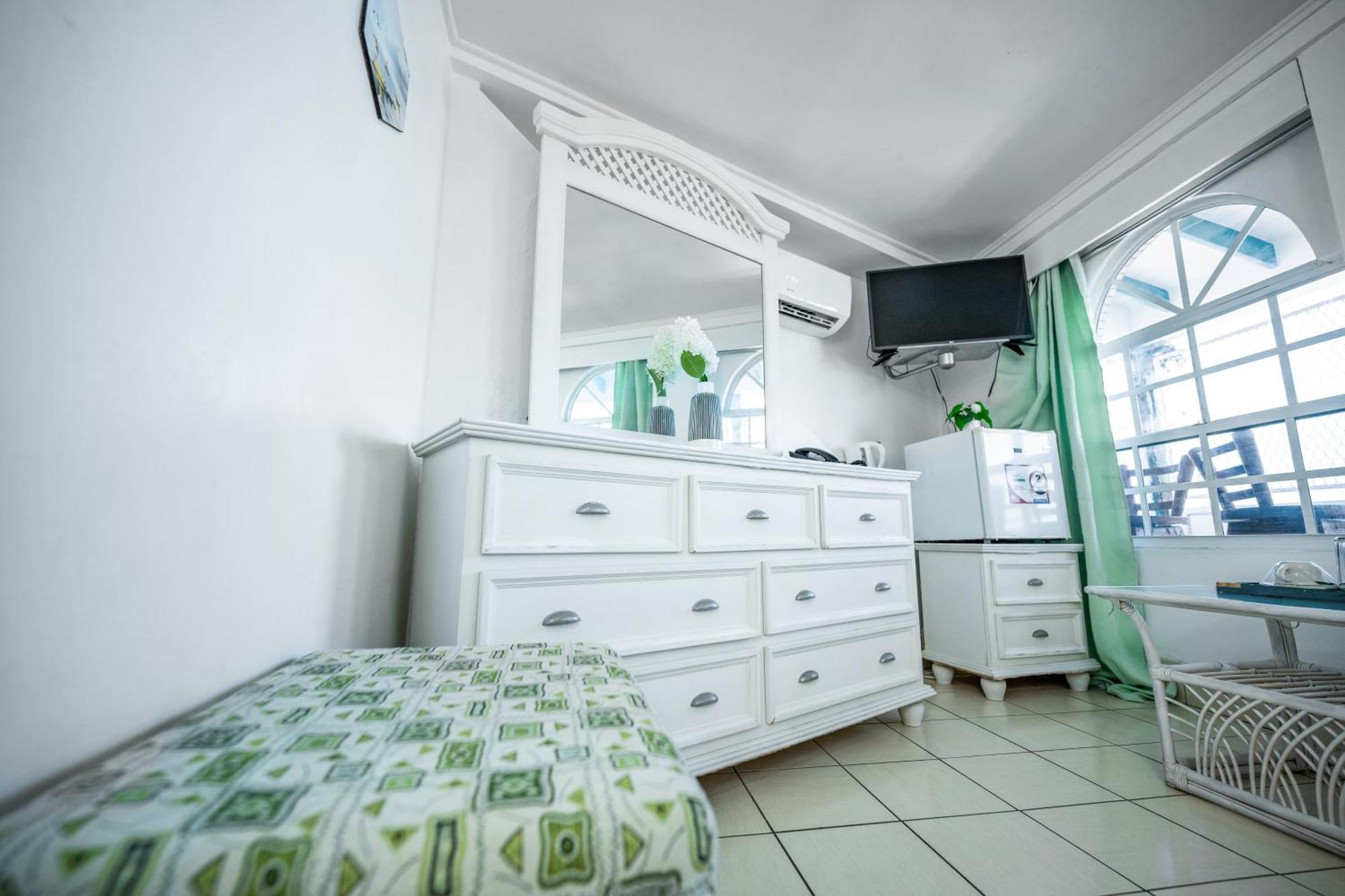 Deyna'S City Inn St. George's Pokój zdjęcie