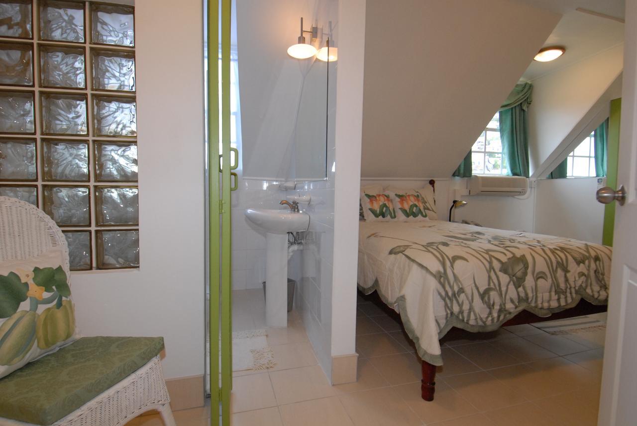 Deyna'S City Inn St. George's Zewnętrze zdjęcie